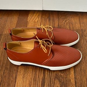 Men’s Professional Sneaker Size EU 46 Orangey Brown